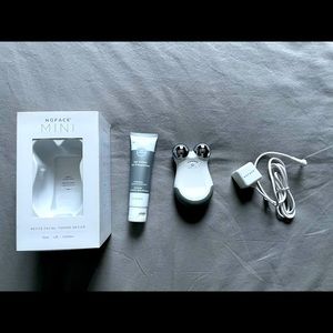 NuFACE mini